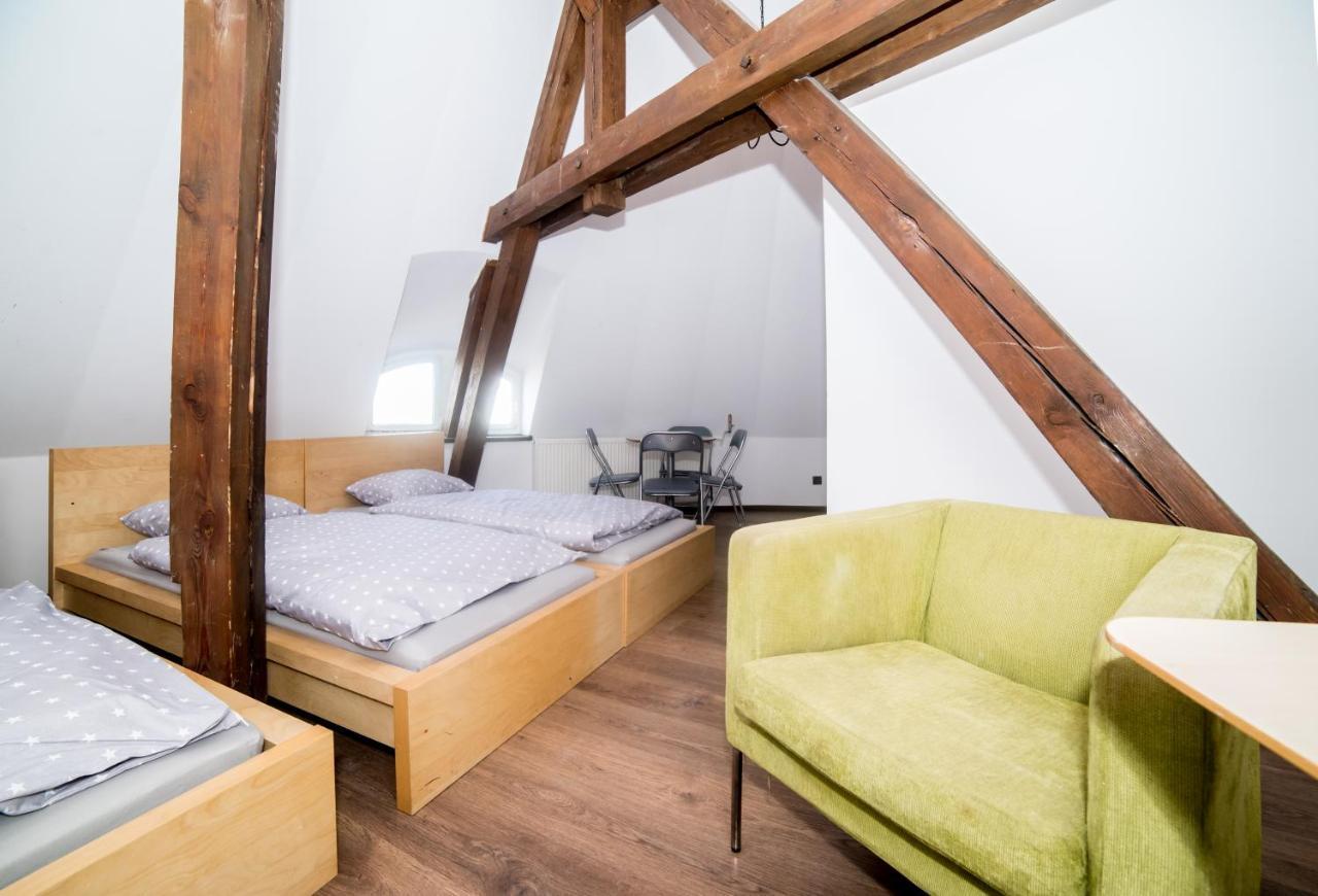 Max Berg Hostel Wroclaw Bagian luar foto